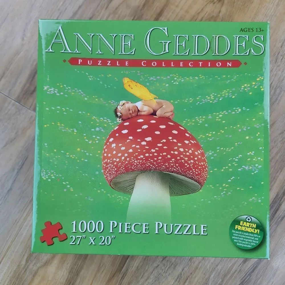 🔺️NIB Anne Geddes Sleeping Baby & Mushroom 1,000 Piece 27x20 Puzzle